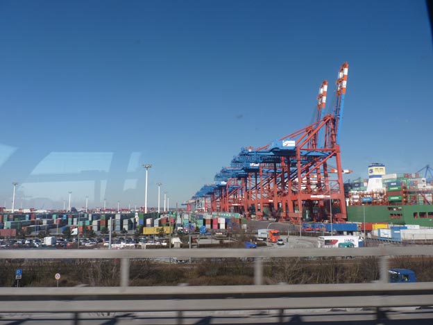 003 2013-04-02 007 Autobahn runt Hamburg