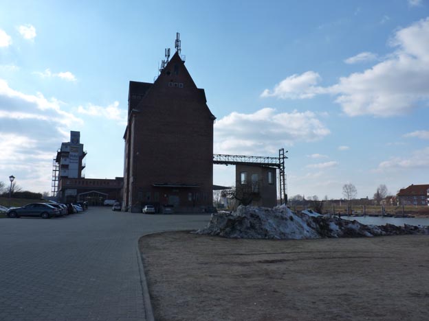 008 2013-04-02 026 Elbe Ställplats