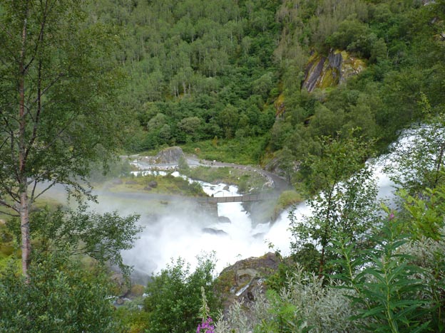 008 2013-08-01 012 Briksdalsbreen