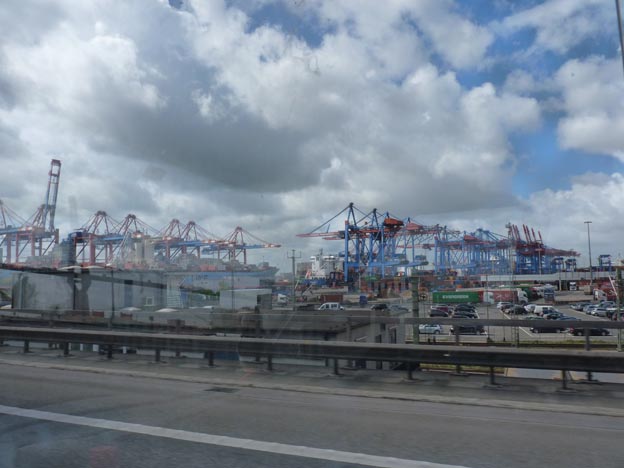 004 2014-04-14 009 A7 runt Hamburg