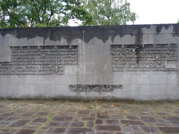 024 2014-06-30 032 Gedenkstätte Bergen-Belsen