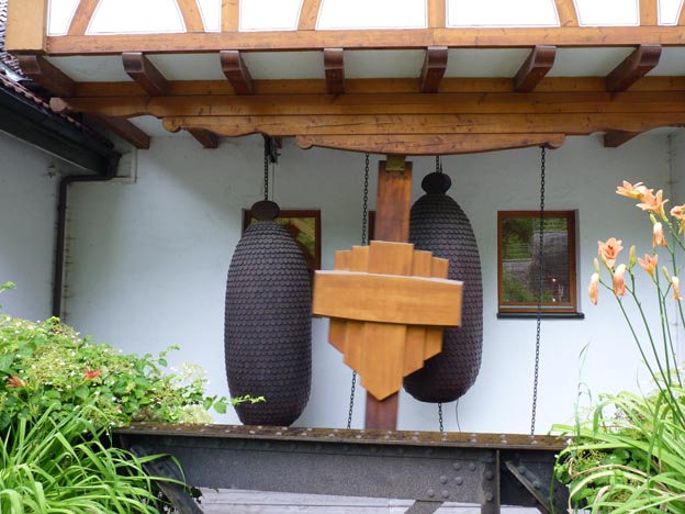 009 2014-07-11 013 Världens största gökur