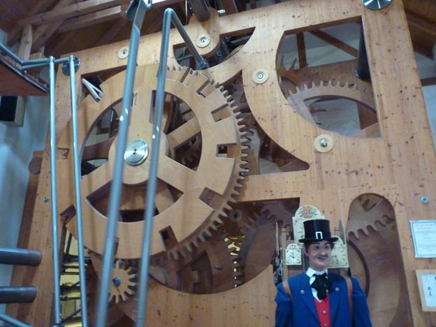 012 2014-07-11 017 Världens största gökur