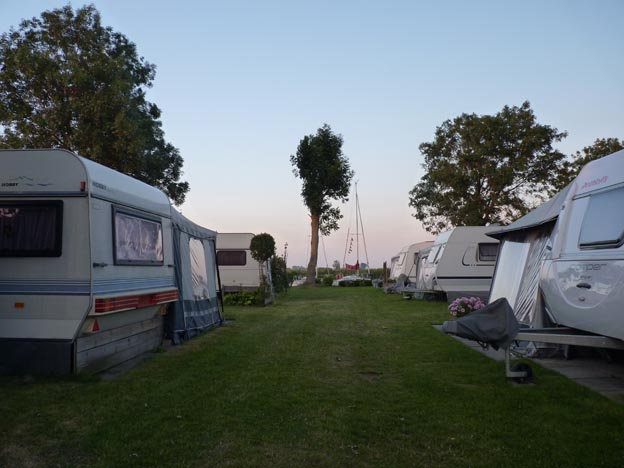 017 2014-07-17 028 Ställplats Woudsend