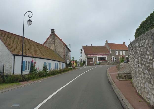 002 2015-07-16 004 väg 940 Frankrike