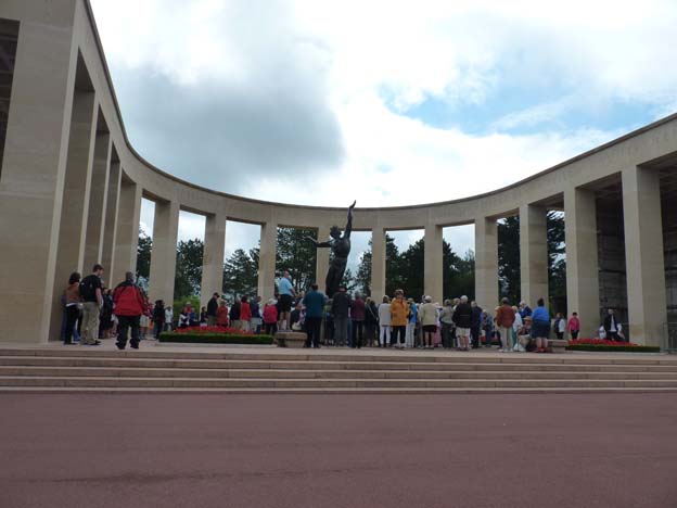 004 2015-07-19 007 Väg D514 Amerikanska krigskyrkogården