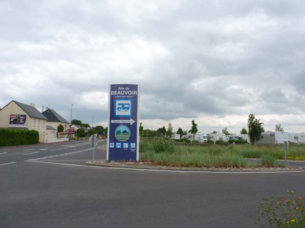 029 2015-07-19 041 Ställplats Mont-Saint-Michelle