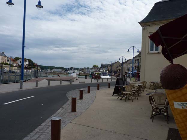 031 2015-07-18 053 Väg D514 Port-en-Bessin