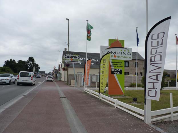 035 2015-07-19 052 Ställplats Mont-Saint-Michelle byn