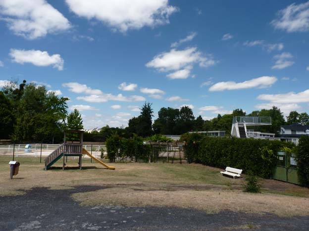 036 2015-07-21 021 Camping I'le de Offard Saumur Loire