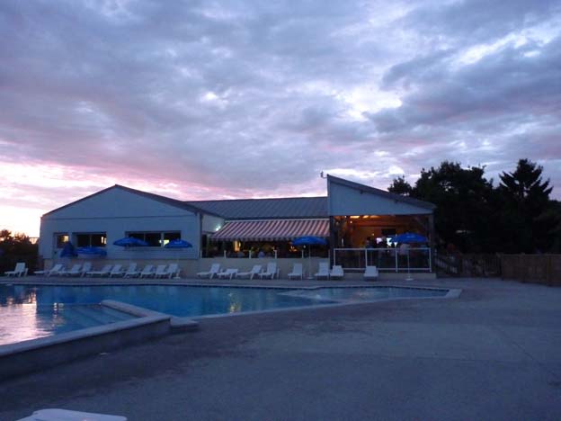 037 2015-07-21 032 Camping I'le de Offard Saumur Loire