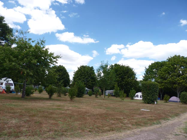 009 2015-07-23 018 Camping i Etang-sur-Arroux