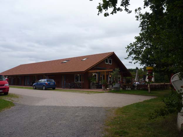 004-2016-08-13-015-zelt-und-wohnmobilplatz-heidesse