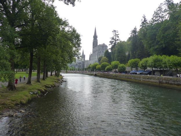 006-2016-08-04-008-sanctuary-lourdes