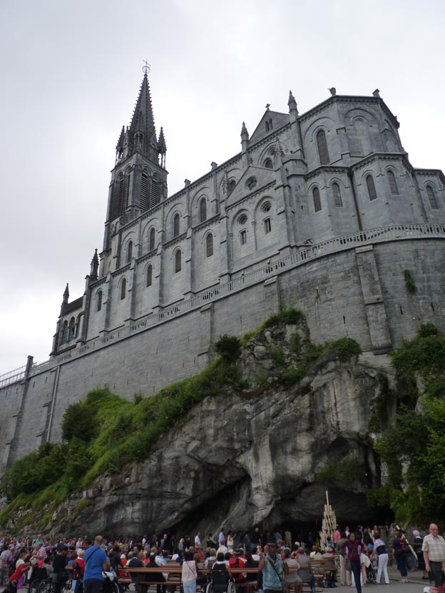 008-2016-08-04-011-sanctuary-lourdes