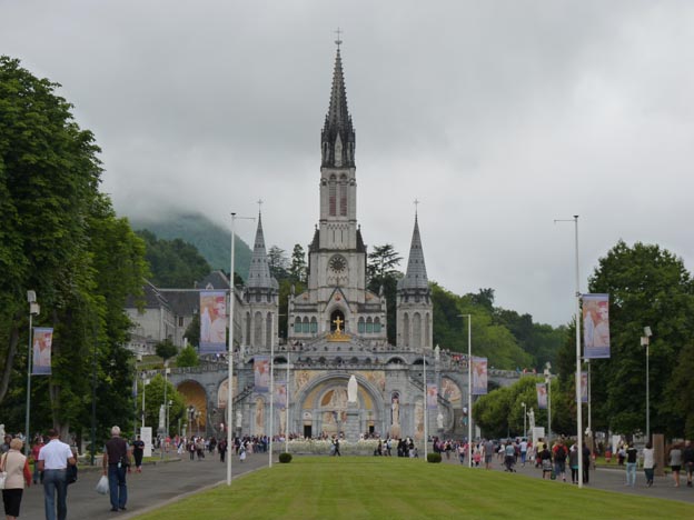 011-2016-08-04-019-sanctuary-lourdes