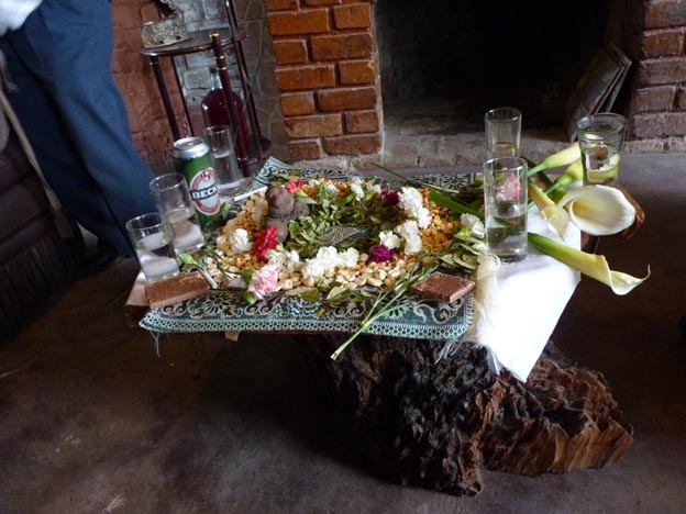 Schamanen och offergåvorna.